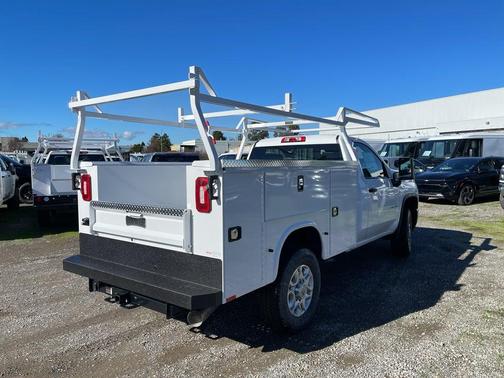 2025 Chevrolet Silverado 3500 WT