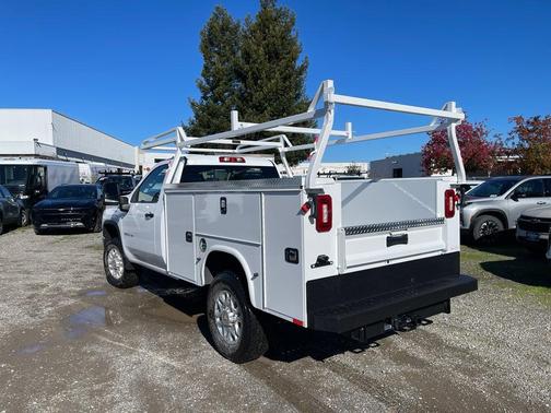 2025 Chevrolet Silverado 3500 WT