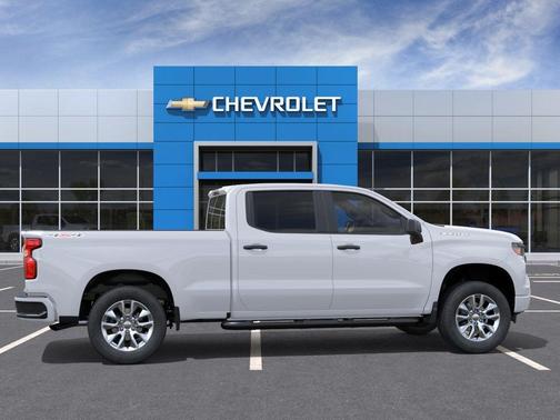 Summit White 2026 Chevrolet Silverado 1500 Custom