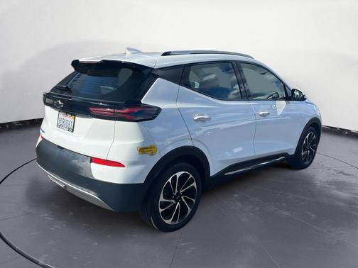 2022 Chevrolet Bolt EUV FWD Premier