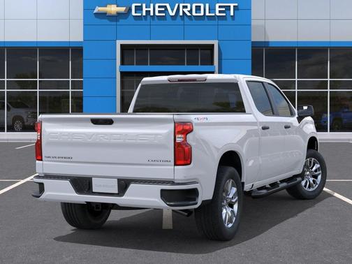 Summit White 2026 Chevrolet Silverado 1500 Custom