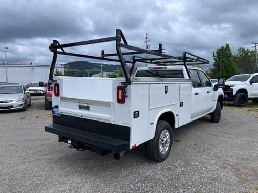 Summit White 2026 Chevrolet Silverado 2500 WT