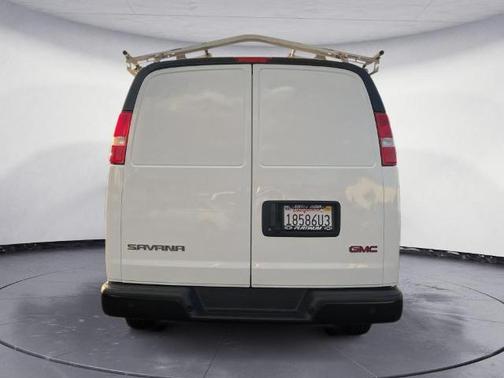 2023 GMC Savana 2500 Work Van