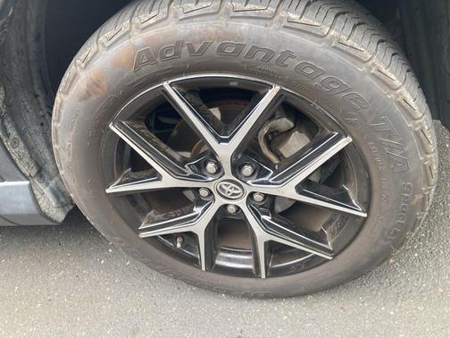 2016 Toyota RAV4 SE