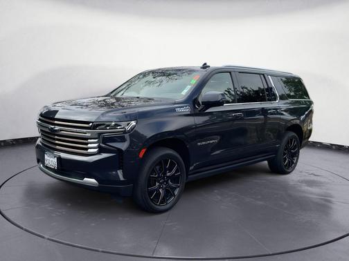 2023 Chevrolet Suburban 4WD High Country