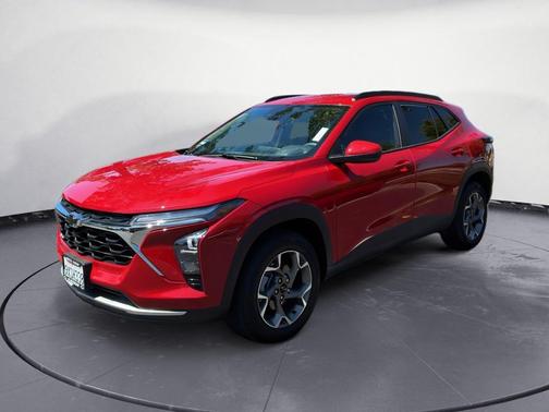 Apex Red 2026 Chevrolet Trax LT