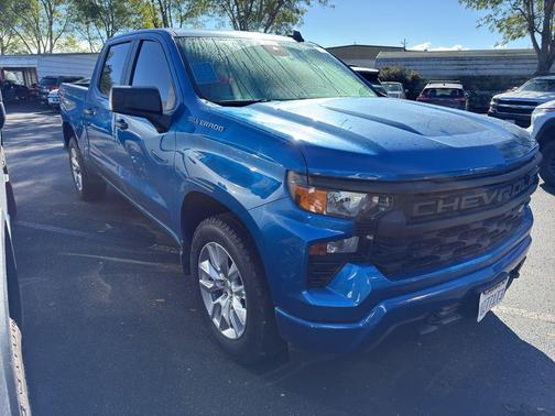 2023 Chevrolet Silverado 1500 Custom