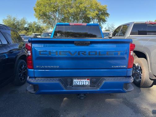 2023 Chevrolet Silverado 1500 Custom