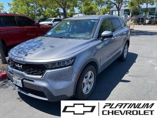 2022 Kia Sorento LX