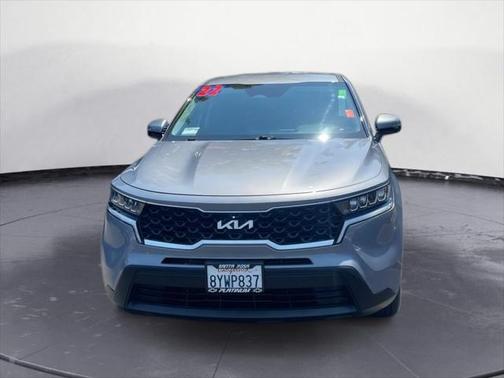 2022 Kia Sorento LX