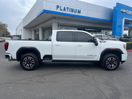 2023 GMC Sierra 2500 AT4