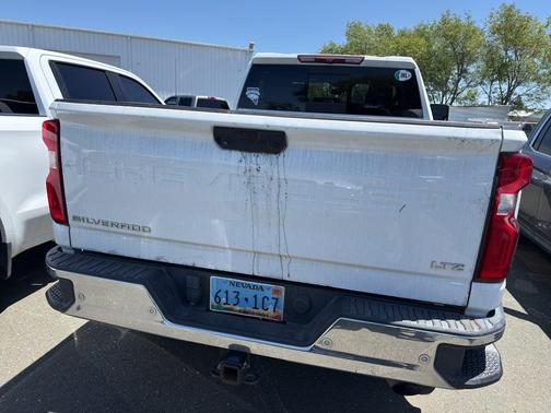 Summit White 2022 Chevrolet Silverado 2500 LTZ
