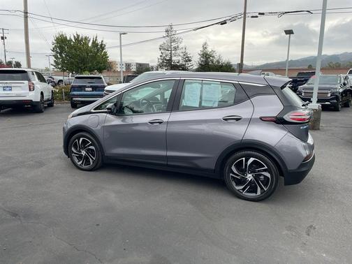 2023 Chevrolet Bolt EV FWD 2LT