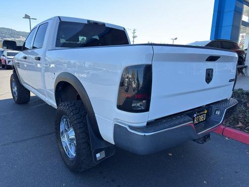 2018 RAM 2500 Tradesman Crew Cab 4x4 6'4' Box