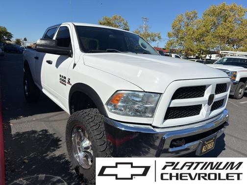 2018 RAM 2500 Tradesman Crew Cab 4x4 6'4' Box