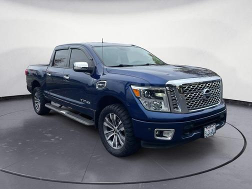 2017 Nissan Titan SL