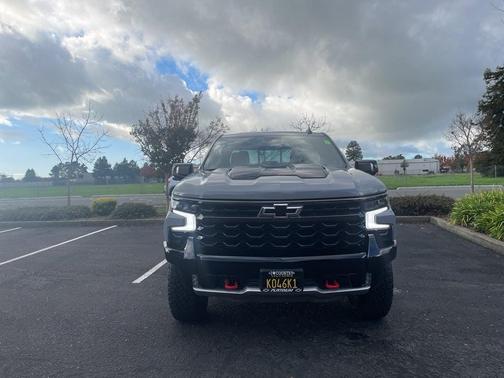 2024 Chevrolet Silverado 1500 ZR2