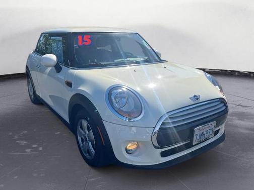 2015 MINI Hardtop Cooper