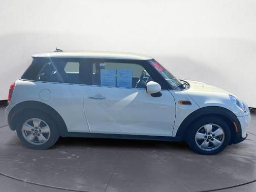 2015 MINI Hardtop Cooper