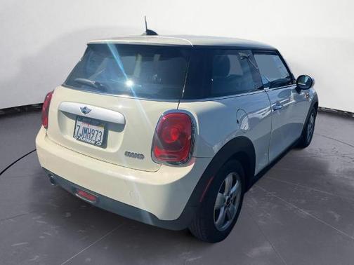 2015 MINI Hardtop Cooper