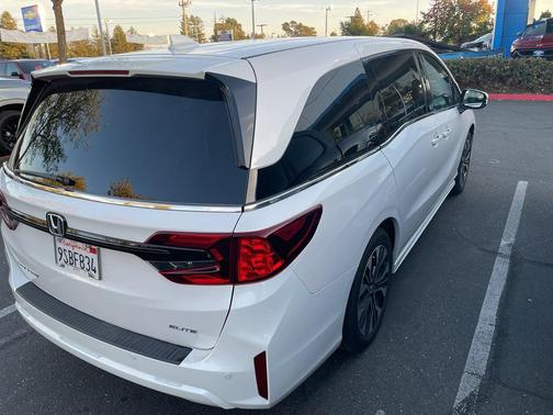 2025 Honda Odyssey Elite
