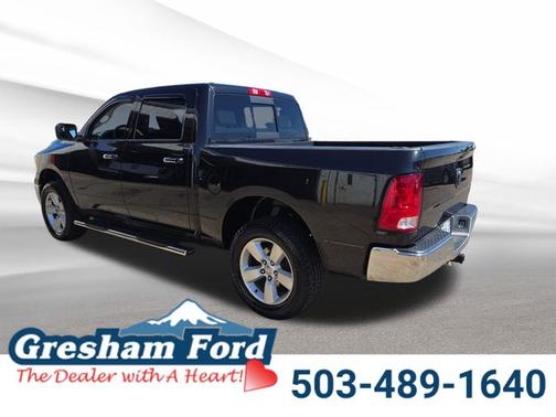 2017 RAM 1500 SLT
