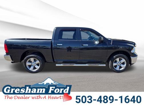 2017 RAM 1500 SLT