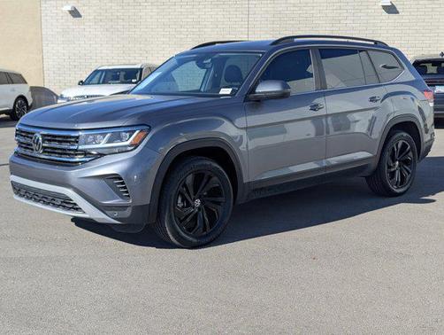 2022 Volkswagen Atlas 3.6L SE w/Technology