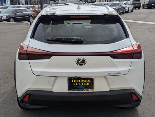 2023 Lexus UX 250h Base