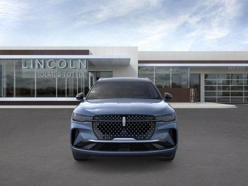 2025 Lincoln Nautilus Reserve