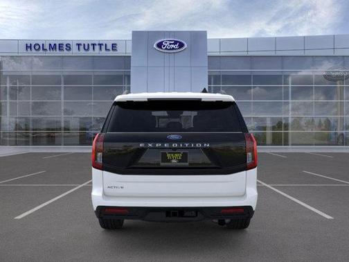 2026 Ford Expedition Active