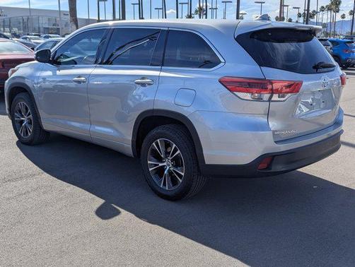 2018 Toyota Highlander LE Plus