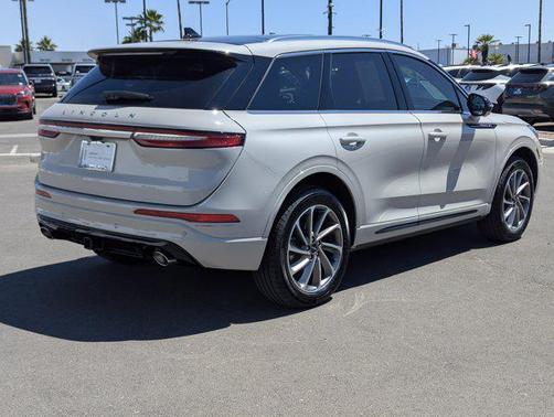 2024 Lincoln Corsair Grand Touring