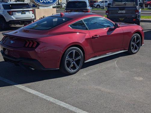 2025 Ford Mustang EcoBoost