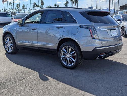 2025 Cadillac XT5 Sport