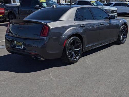 2021 Chrysler 300 S