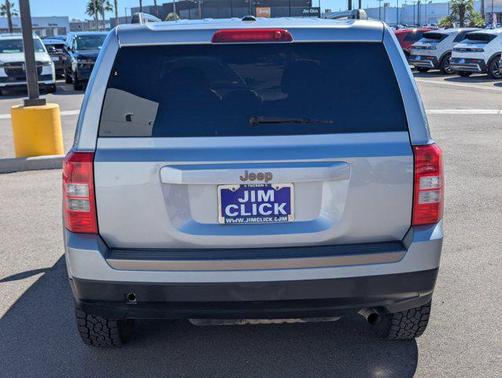 2016 Jeep Patriot 75th Anniversary