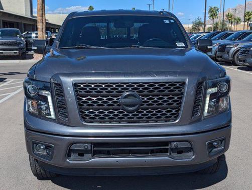 2018 Nissan Titan SV