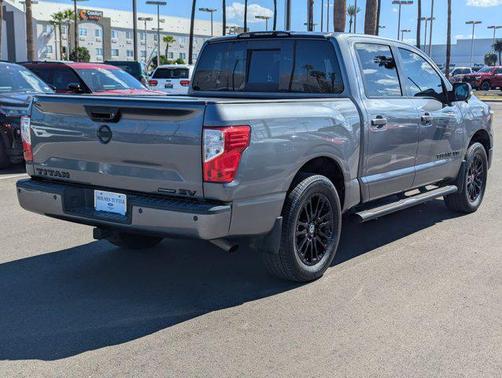 2018 Nissan Titan SV