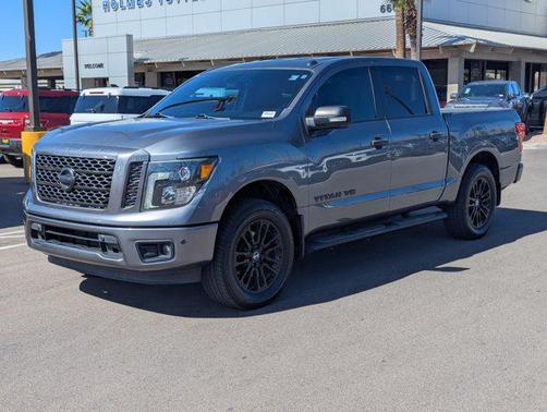 2018 Nissan Titan SV