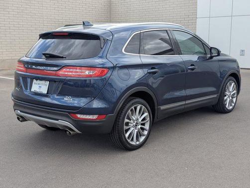 2015 Lincoln MKC Base