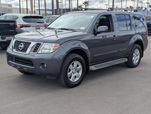 2012 Nissan Pathfinder SV