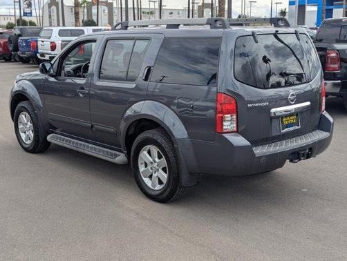 2012 Nissan Pathfinder SV