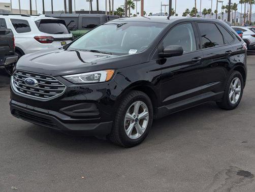 2020 Ford Edge SE