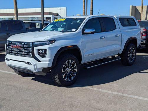 2023 GMC Canyon Denali