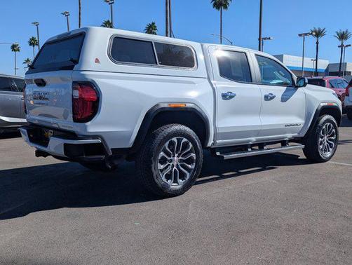 2023 GMC Canyon Denali
