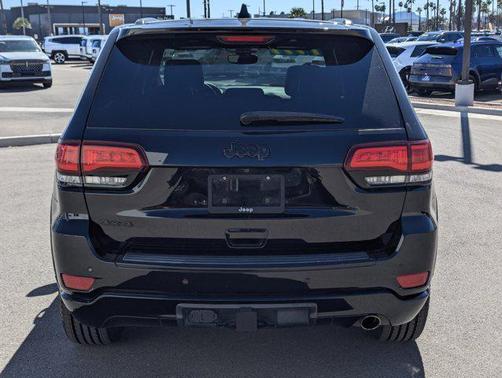 2017 Jeep Grand Cherokee Altitude