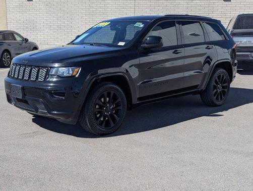 2017 Jeep Grand Cherokee Altitude
