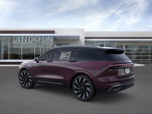 2025 Lincoln Nautilus Reserve