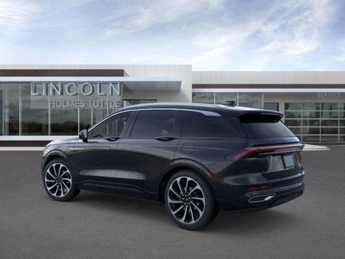 2025 Lincoln Nautilus Black Label